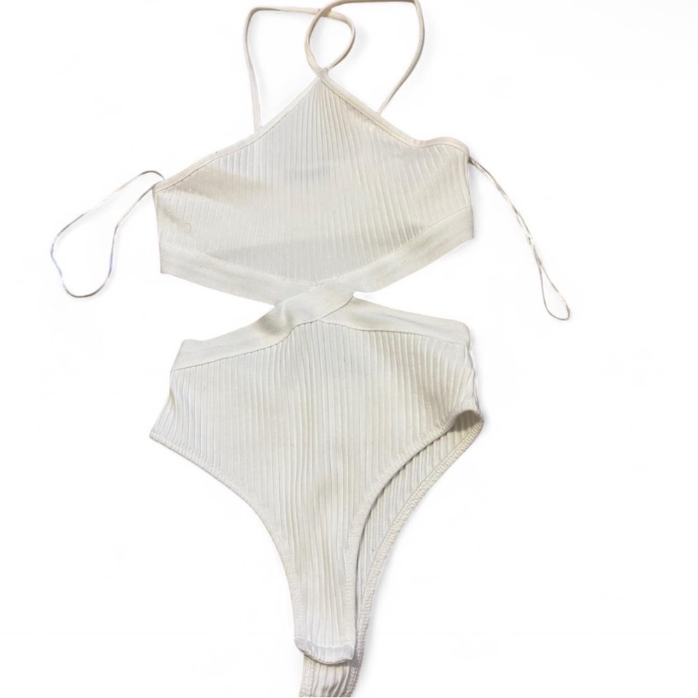 Zara Cream Ribbed Bodysuit